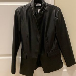 Suzy Shier pleather black blazer